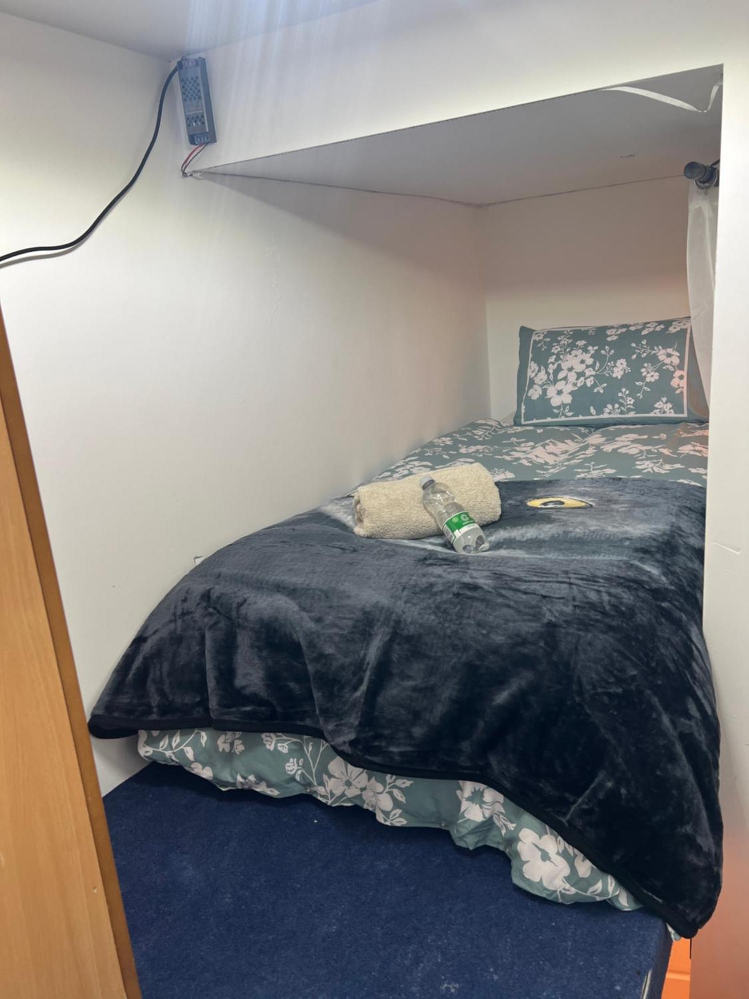 Park Tiny Loft Bed Appartement